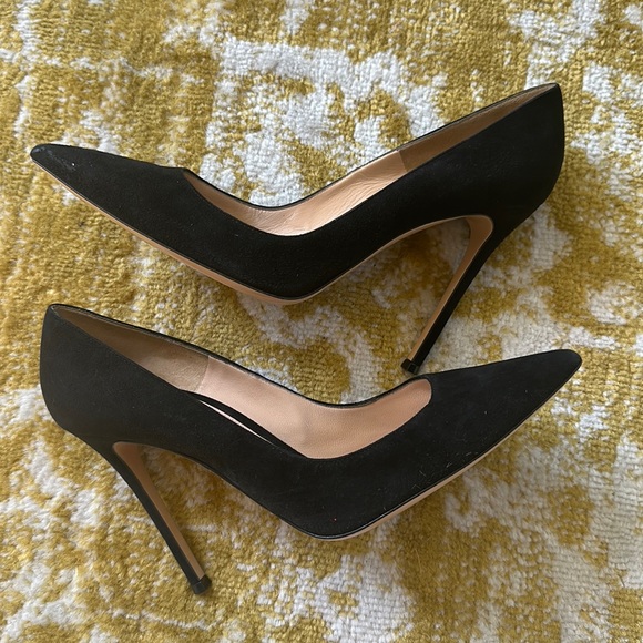 Gianvito Rossi Shoes Gianvito Rossi Black Suede Pumps Poshmark